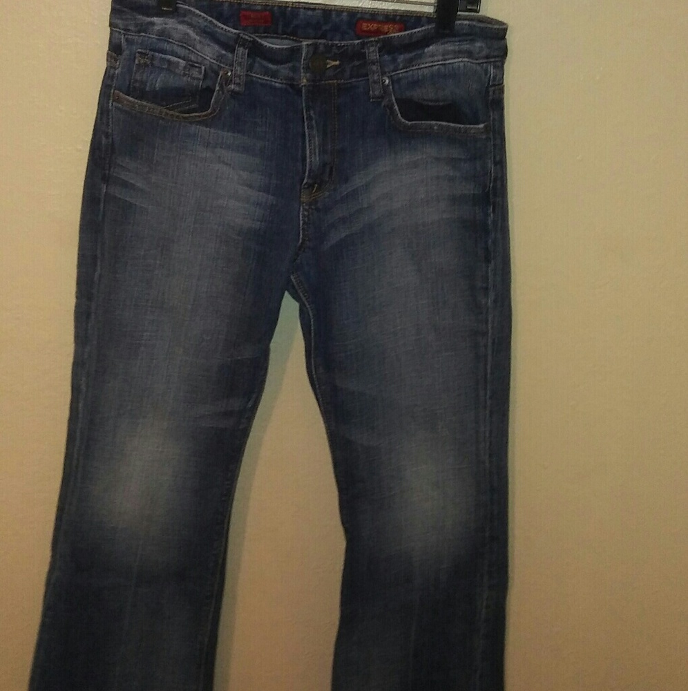 Express Mia bootleg jeans medium wash size 6 short